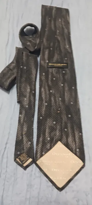 Corbata Donna Karan Marrón y Gris