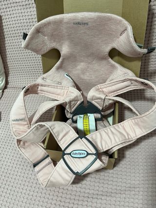 Mochila Porta Bebés BabyBjörn Rosa