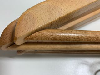 9 Perchas Madera 45cm