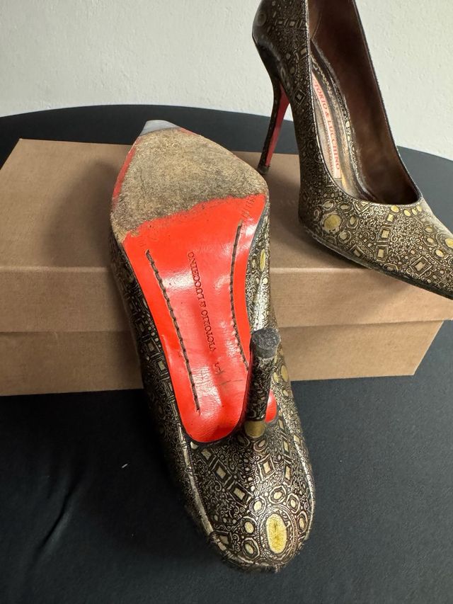 Zapatos tacón Victrio & Lucchino Talla más