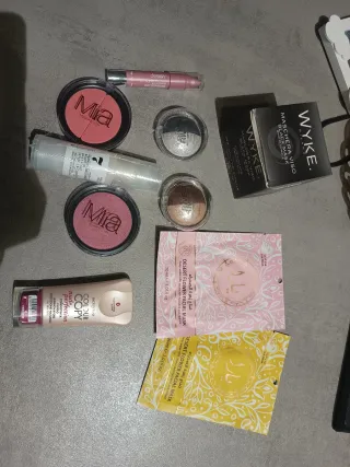 Set di 10 pezzi per la cura del viso