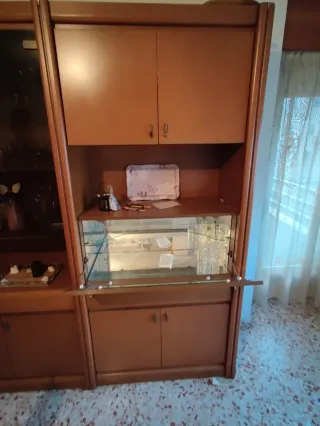 Mueble de salón vintage madera y cristal