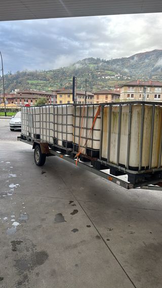 Depósitos 1000L IBC con jaula metálica