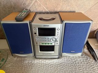 Altavoces Thomson Azul y Plateado