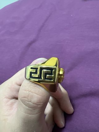 Reloj y Anillo Medusa Dorado