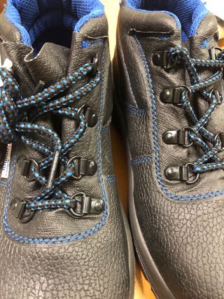 Zapatillas trekking mujer nuevas; número 36