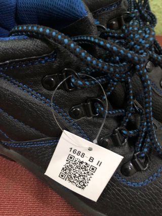 Zapatillas trekking mujer nuevas; número 36