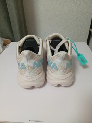 Zapatillas noka Beige y Turquesa