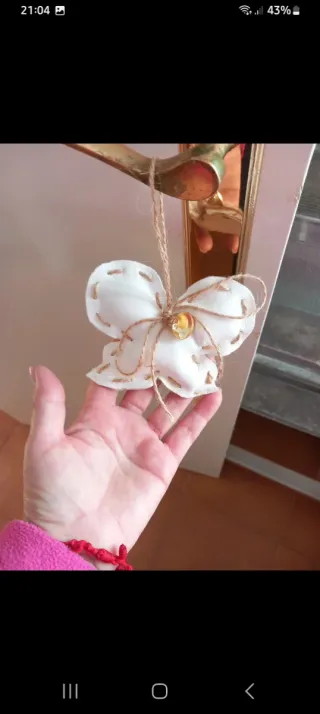 Adornos Navideños Hechos a Mano.