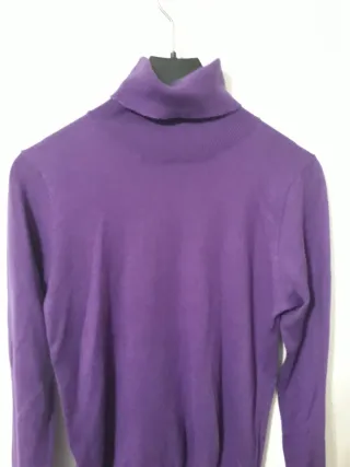 Jersey Mango cuello alto morado