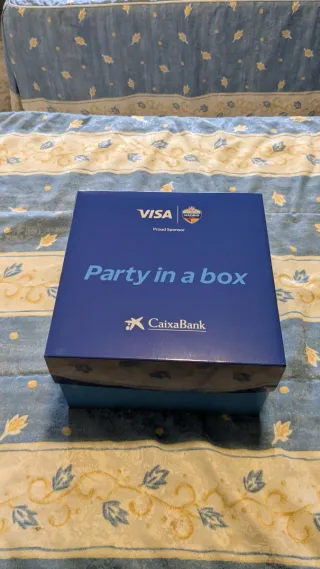 Camiseta NFL + balón junior Wilson oficial.