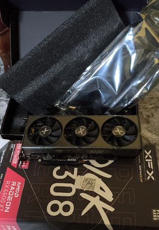 XFX RX 6600 XT QICK 308 Black Ed.