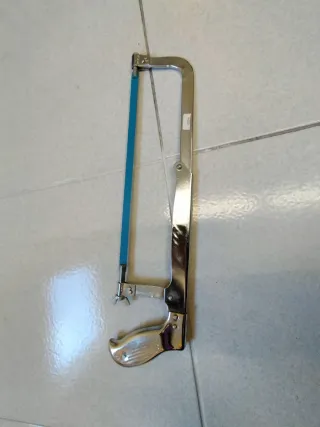 Sierra de arco para metal