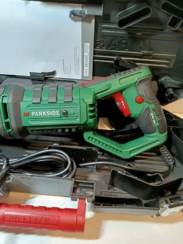 Sierra Sable PARKSIDE Eléctrica