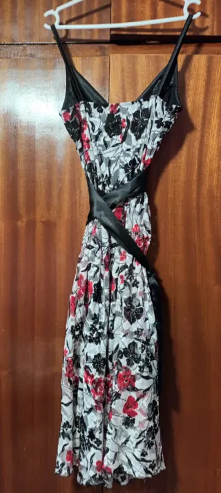 Vestido de fiesta encaje con torera a juego