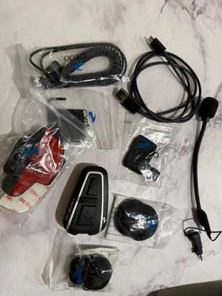 Intercomunicador Cardo Scala Rider Q1 Teamset