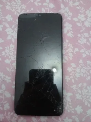 3 Cellulari per ricambi (Vivo, ZTE)