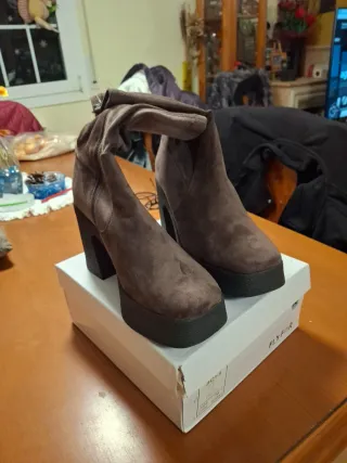 Botas media caña con plataforma