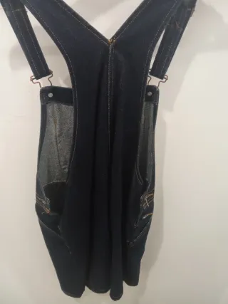 Mono vaquero Stradivarius azul Talla XS