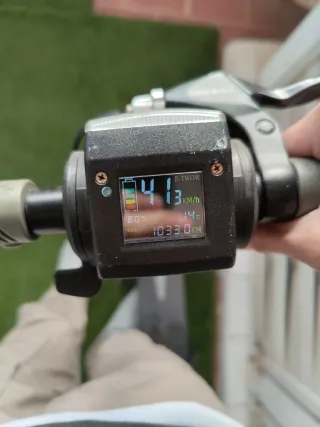 Patinete eléctrico E-TWOW