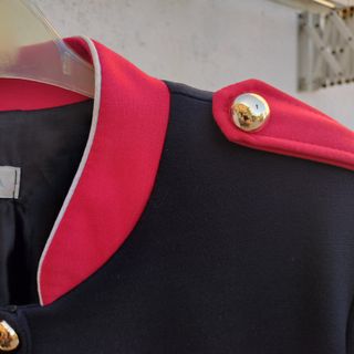 Chaqueta de mujer Bomaca Azul Marino con Rojo