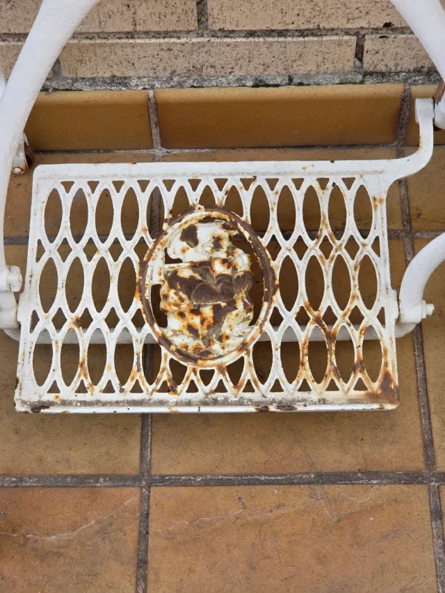 Pie Maquina de Coser Hierro Pintado Wertheim