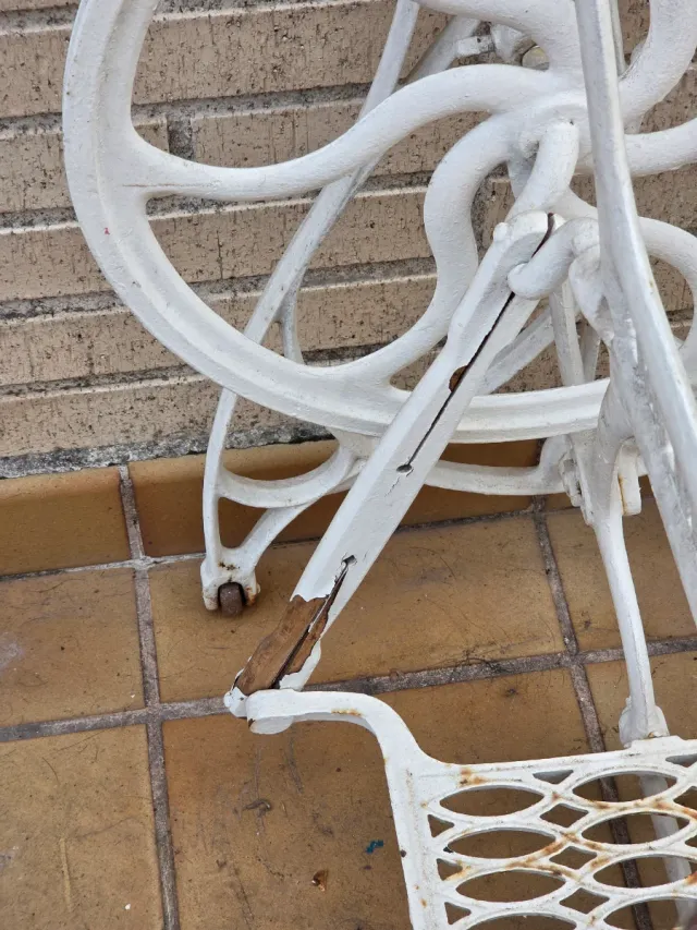 Pie Maquina de Coser Hierro Pintado Wertheim