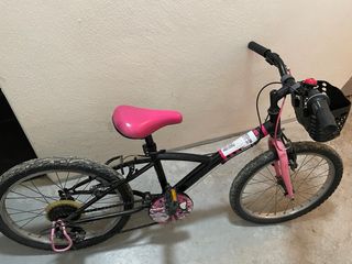 Bicicleta niña 20 pulgadas, extra cesta y pata.