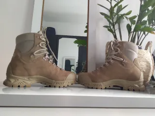 Botas Meindl Defence Desert