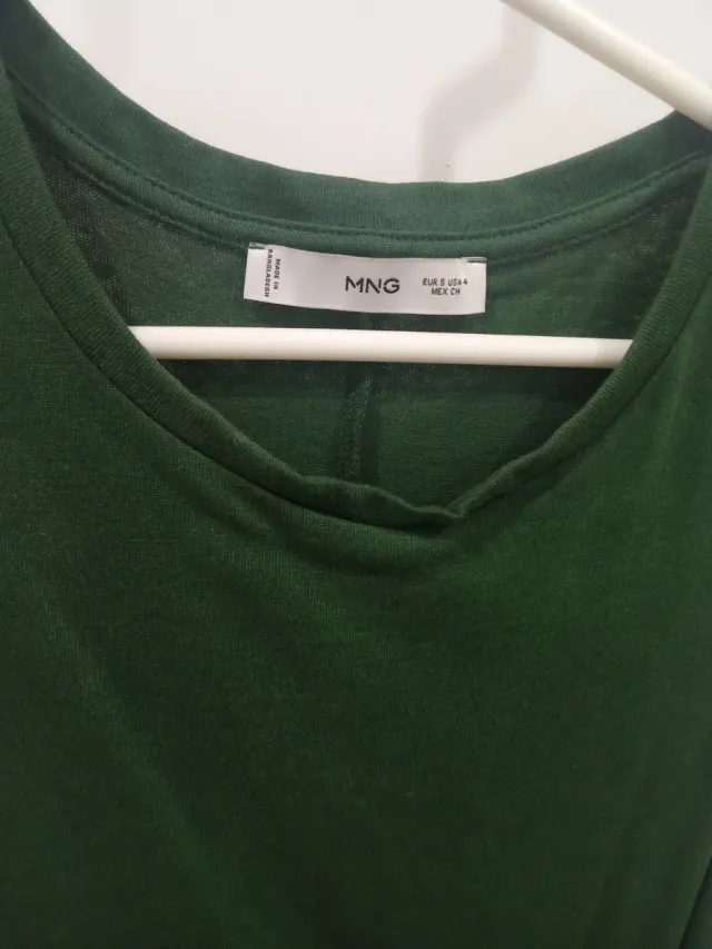Vestido verde sin mangas