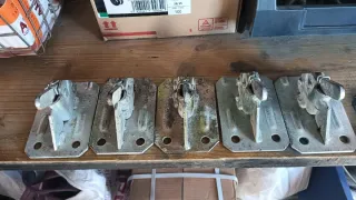 Ranas de encofrado metálicas