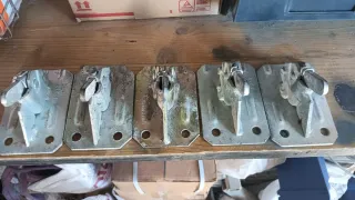 Ranas de encofrado metálicas