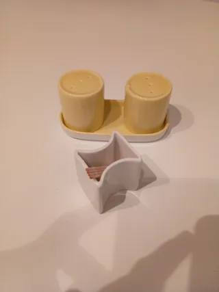 Especiero con palillero