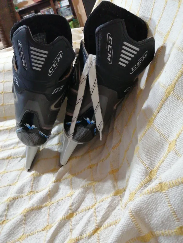 Patines Hockey Hielo Talla 36 y 41.