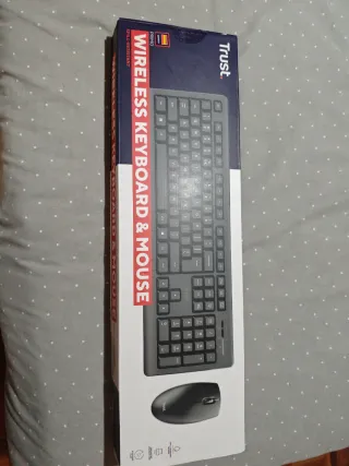 Teclado y Ratón Inalámbricos Trust Primo