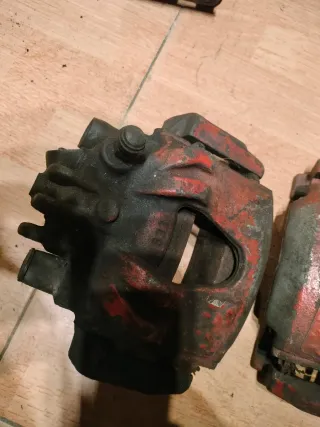 Pinzas Freno Citroen Saxo 247