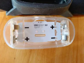 Luz frontal negra ajustable