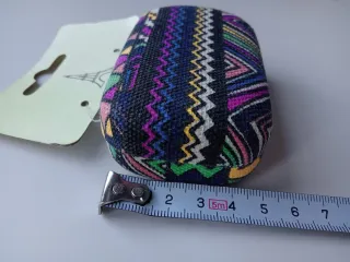 Cajita portalentes de contacto diseño étnico