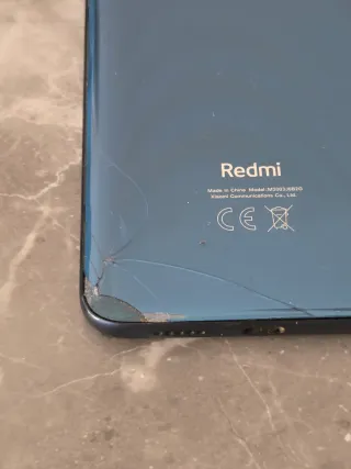 Xiaomi Redmi Note 9 Pro 128 GB con custodia