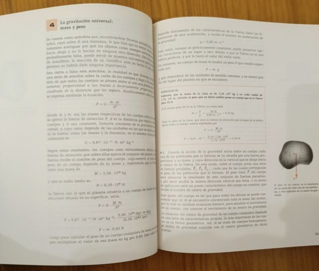 Física y química. Libro escolar antiguo