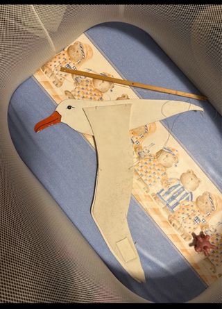 Gabbiano in legno decorativo