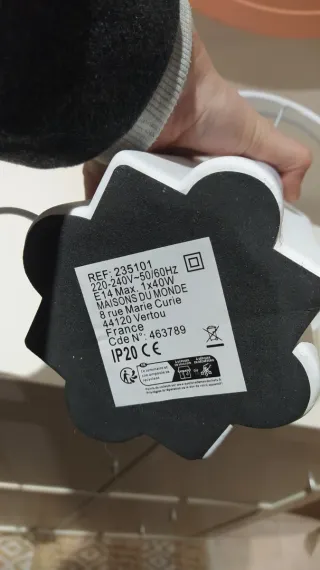 Lámpara de mesa Maison du Monde blanca