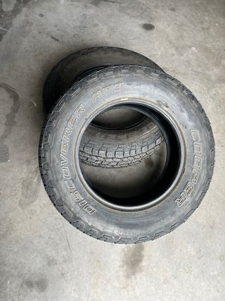 Neumáticos Cooper (2 unidades) 245/70R17 110T