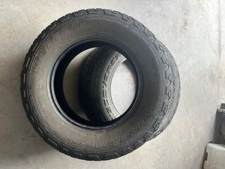Neumáticos Cooper (2 unidades) 245/70R17 110T