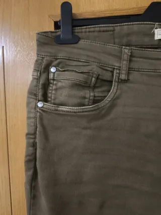 Pack 2 Pantalones Green Coast Talla 48 elásticos.