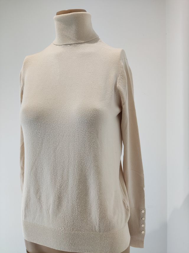 Jersey cuello alto beige mujer