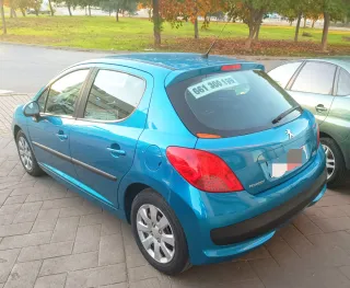 Peugeot 207 2009