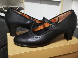 Zapatos Flamenco Semiprofesionales Negros