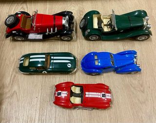 Colección de 5 coches a escala