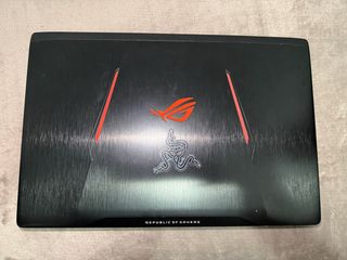 Portátil Gaming Asus gaming Rog strix GL553v